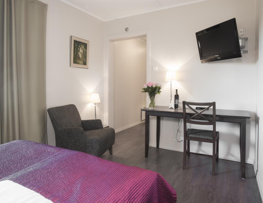 Home Hotel Park Halden Bagian luar foto