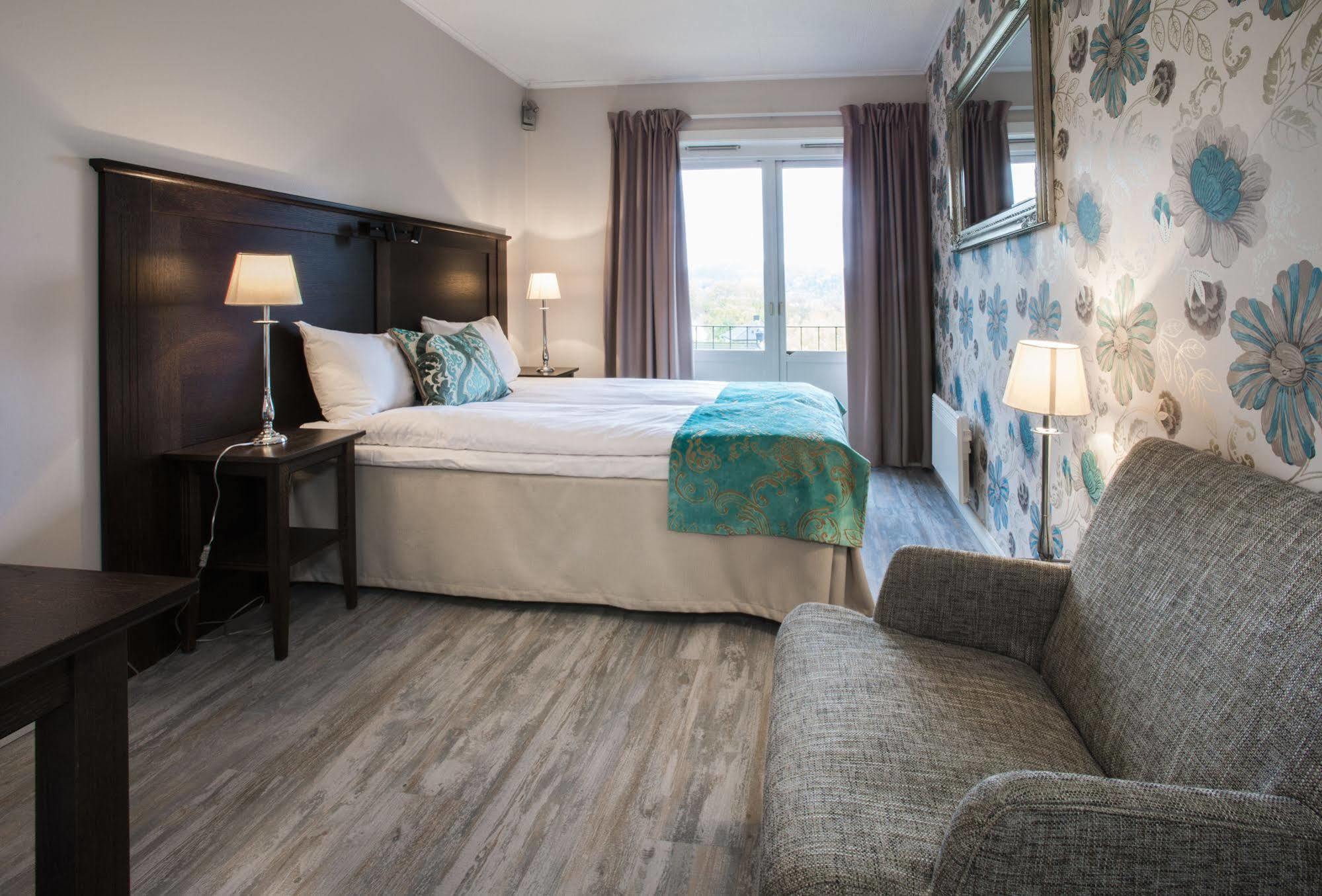 Home Hotel Park Halden Bagian luar foto