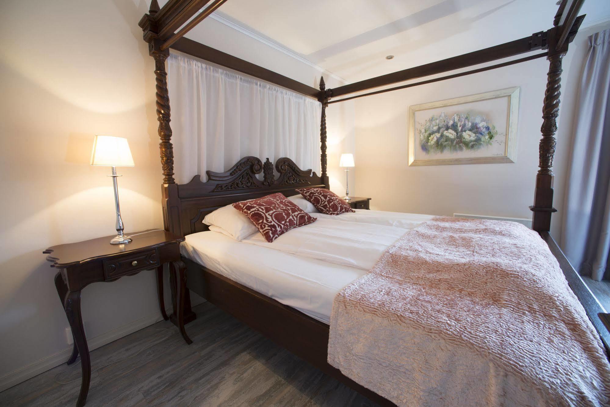 Home Hotel Park Halden Bagian luar foto