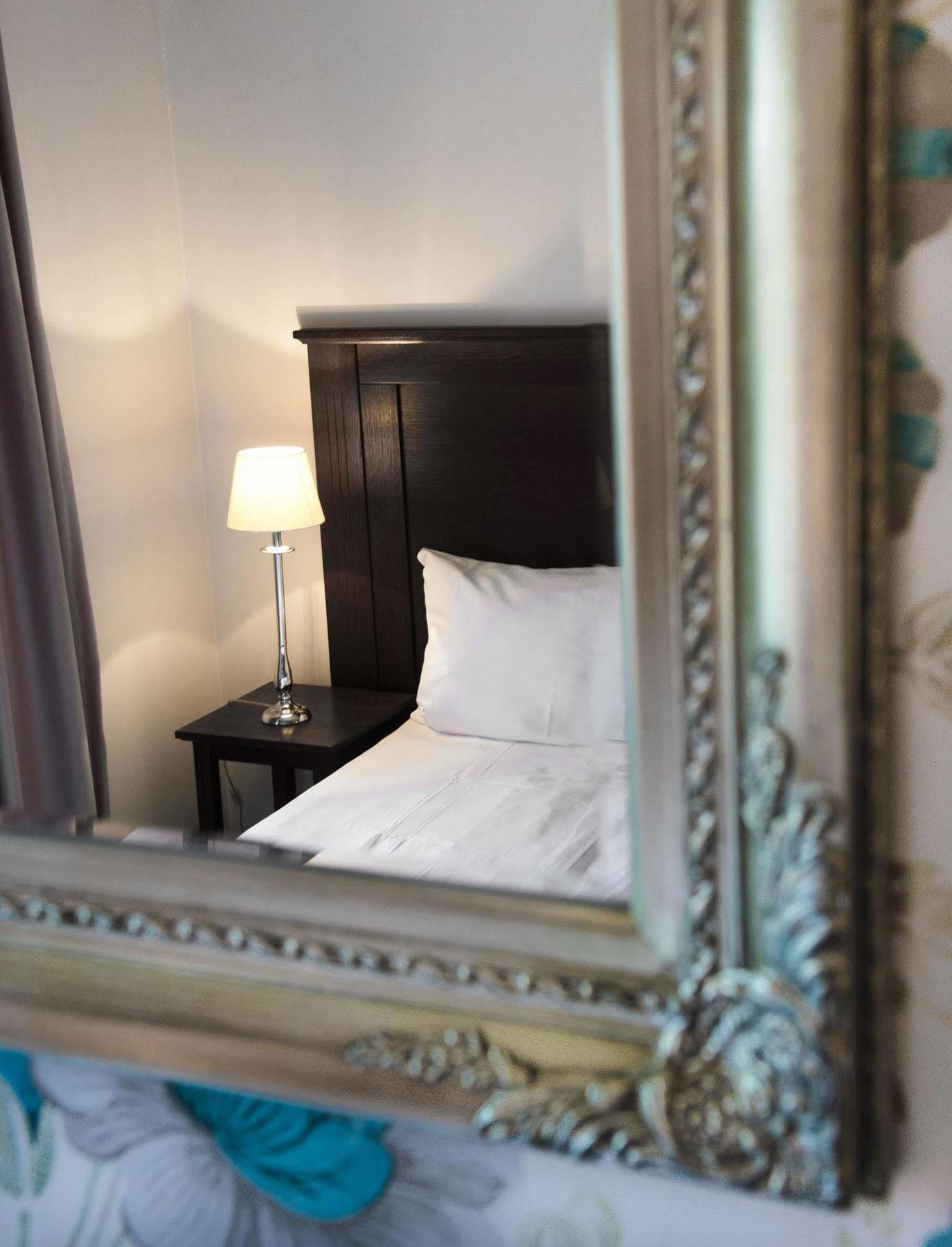 Home Hotel Park Halden Bagian luar foto
