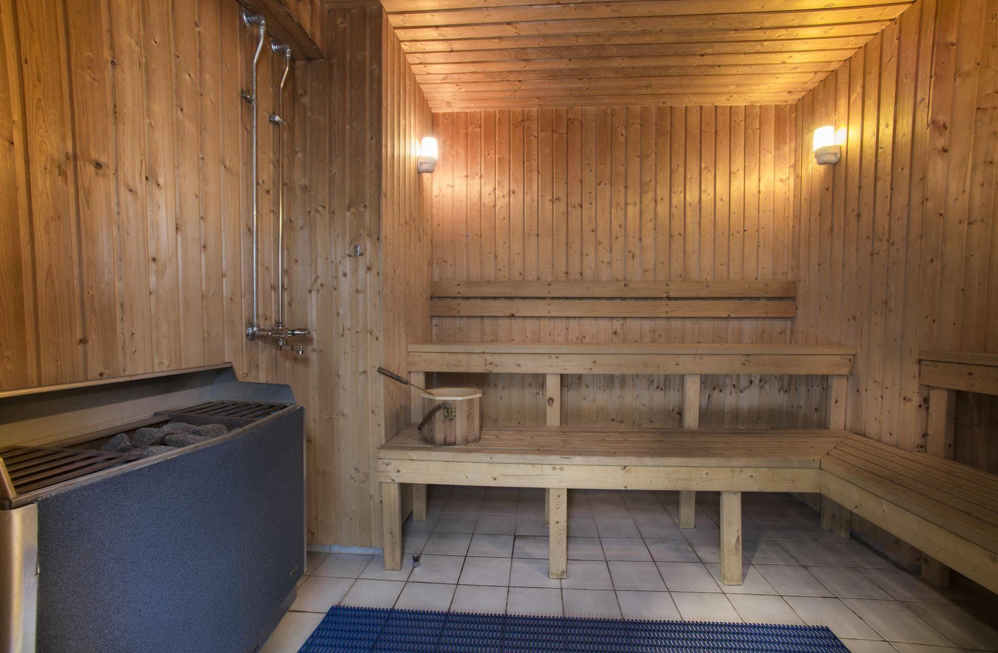 Home Hotel Park Halden Bagian luar foto