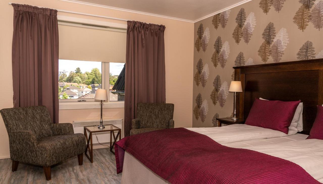 Home Hotel Park Halden Bagian luar foto